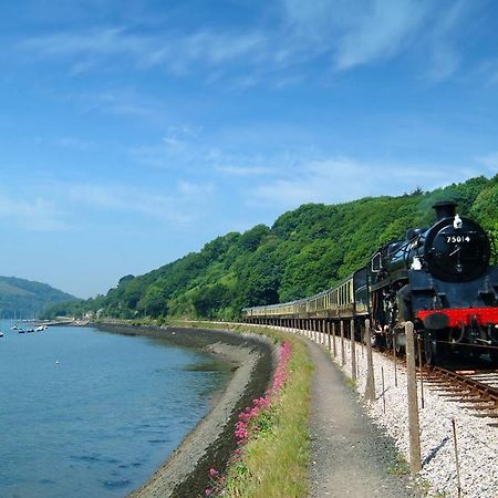 Caldon Holiday Chalet Sleeps 4 In Dartmouth Wifi Electric Inc Pet Friendly エクステリア 写真