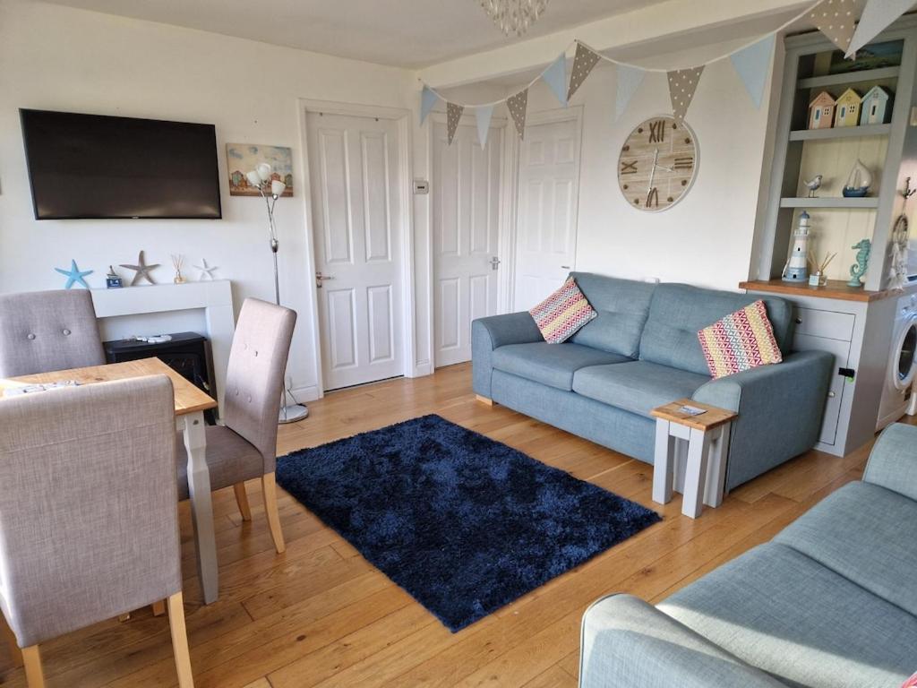 Caldon Holiday Chalet Sleeps 4 In Dartmouth Wifi Electric Inc Pet Friendly エクステリア 写真